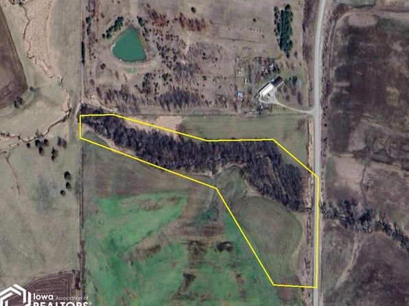 11A Tamarack Ave, Fairfield, IA 52556
