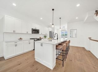 635 Main St APT 4, Wilmington, MA 01887