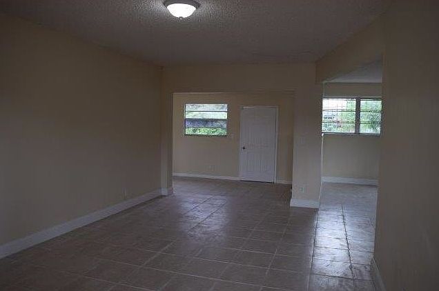 1st image of 920 NW 179th St