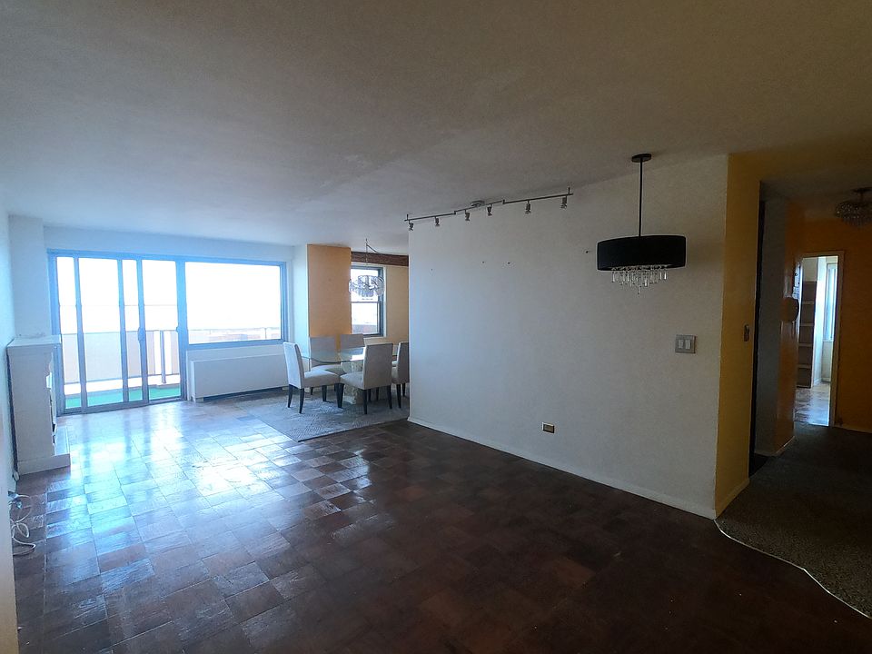 1st image of 17501 Hillside Ave #10M