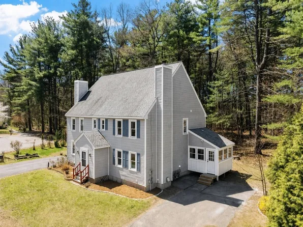7 Samantha Ln #B, Ayer, MA 01432