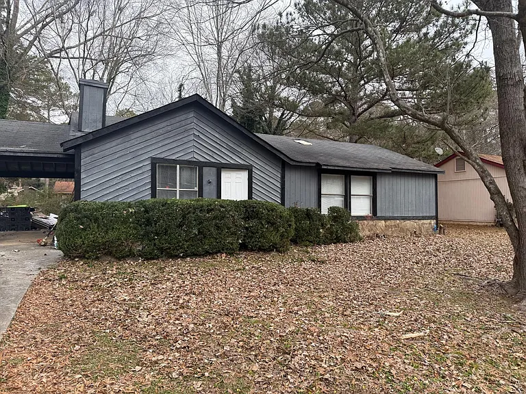 9023 Homewood Dr — Photo 1