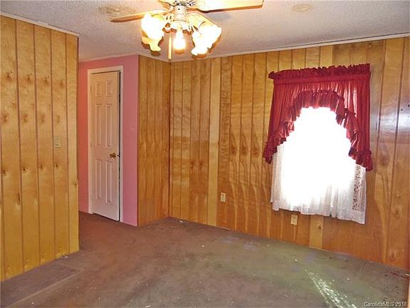 5th image of 841 Broome Pl