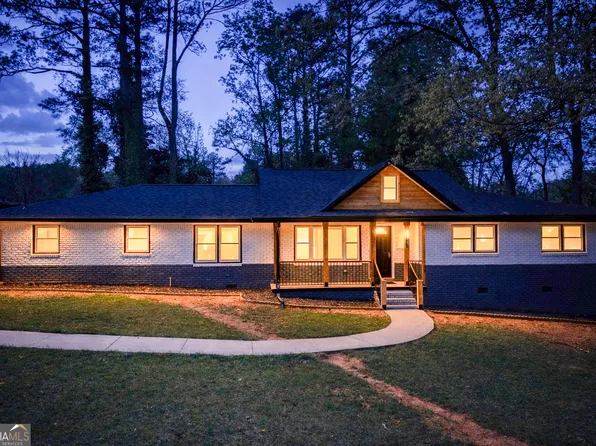 1747 Glenhaven Cir, Decatur, GA 30035