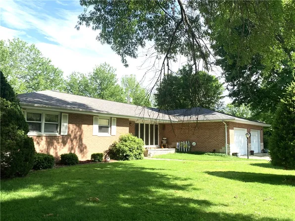 1000 Illinois St, Pana, IL 62557