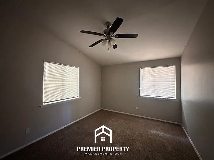 2847 Elmore Park Rd — Photo 16