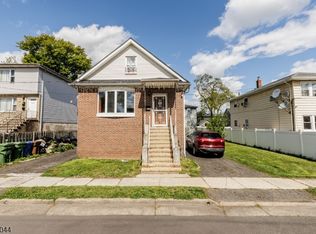 627 Van Buren Ave, Linden City, NJ 07036