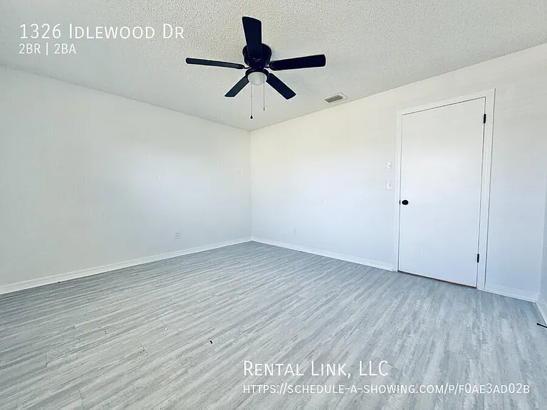 1326 Idlewood Dr — Photo 29