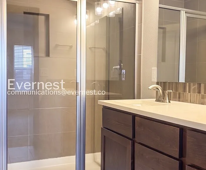 129 SW 185th Ln — Photo 11