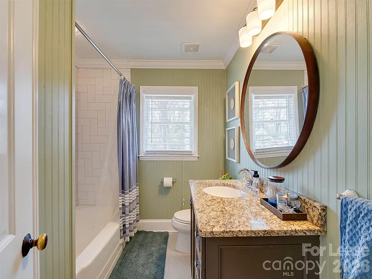 3221 Sunset Dr — Photo 36