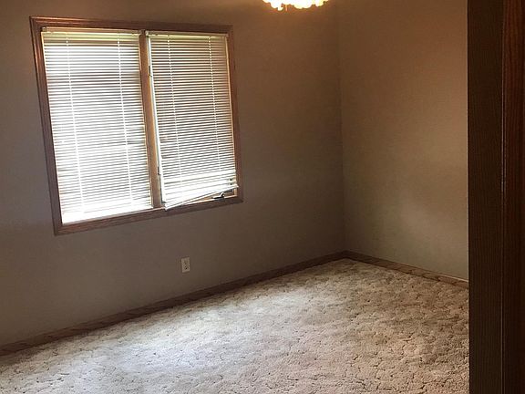 5th image of 1721 S 38th St