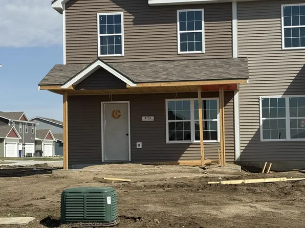 4753 E 21st Ave, Fremont, NE 68025