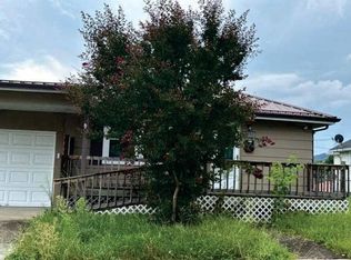 1233 Holyoke St, Kingsport, TN 37664