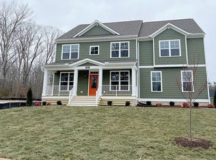 3925 Tuckmar Pond Dr, Moseley, VA 23120
