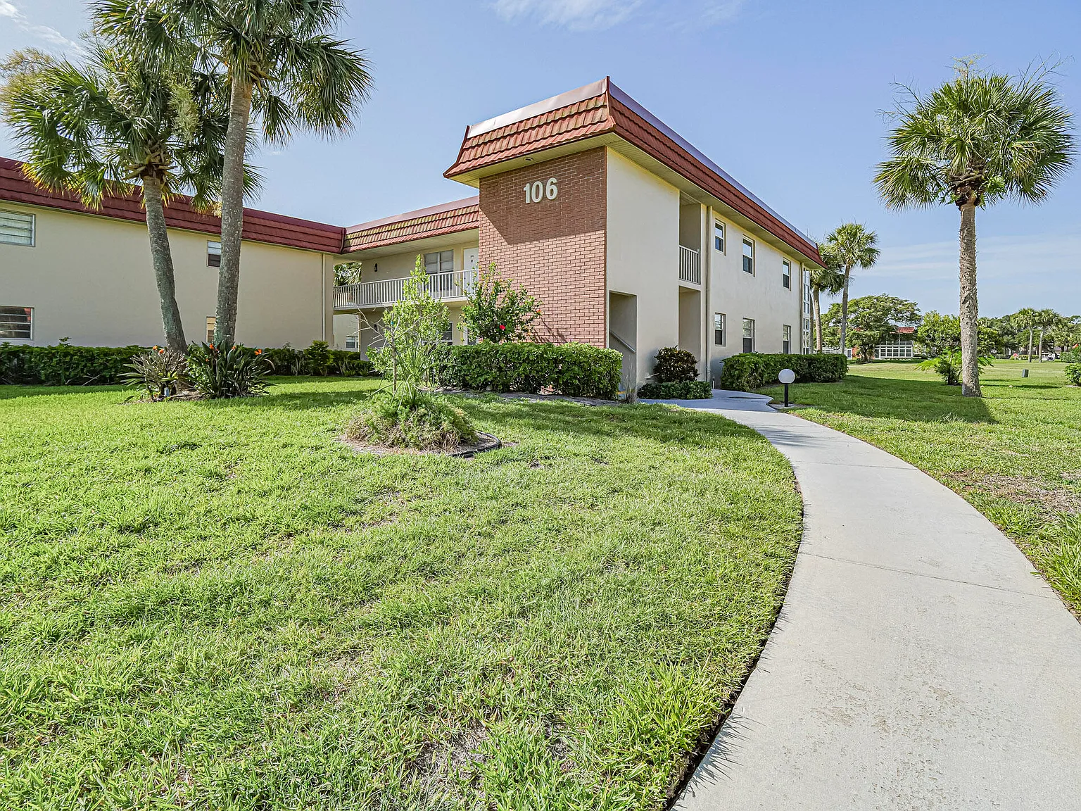 2 bed, 2.0 bath, 1000 sqft, $1,485 — Photo 4