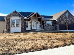 3572 E Daryls Way, Charlotte, MI 48813