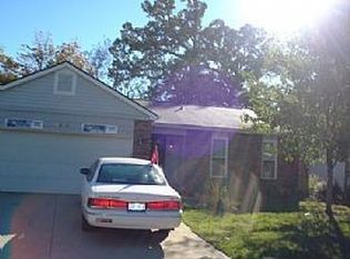 8216 Longhorn Rd, Powell, OH 43065