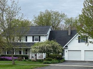 201 Autumn Dr #L-16, Moscow, PA 18444