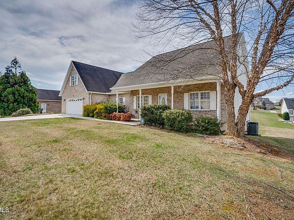 3rd image of 381 Boonesboro Rd