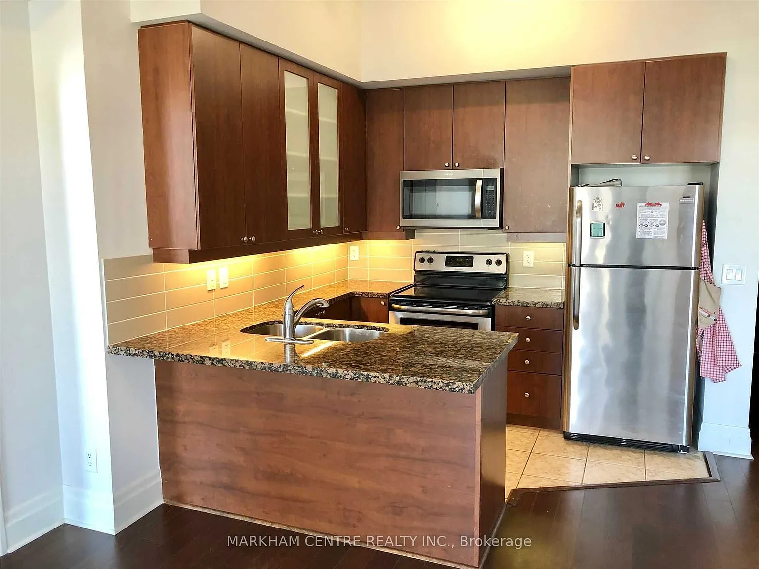2 bed, $2,850 — Photo 2