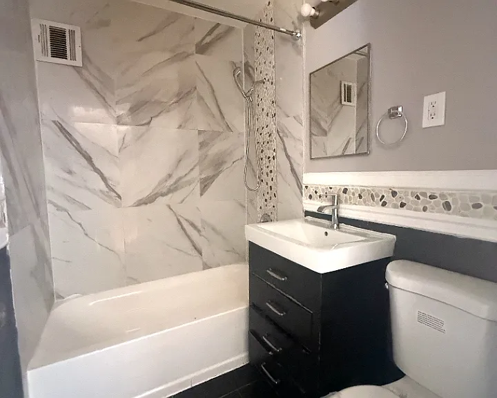283-285 Hawthorne Ave #L1 — Photo 2