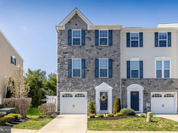 1010 Regency Pl, Sewell, NJ 08080