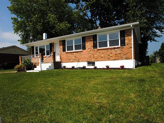 4th image of 151 Warfel Dr