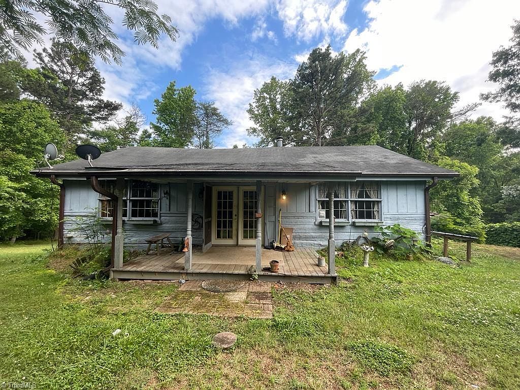 2368 State Highway 65 E, Walnut Cove, NC 27052 Zillow