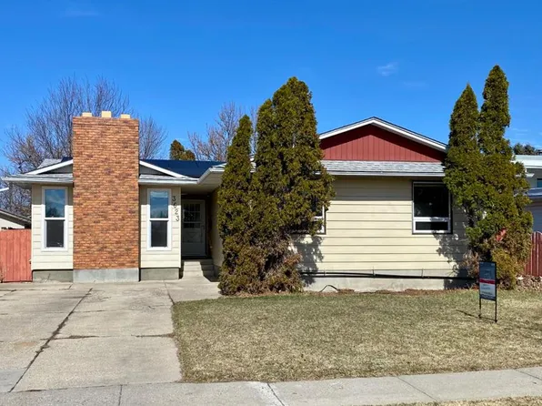 3623 20th Ave S, Lethbridge, AB T1K 4G5