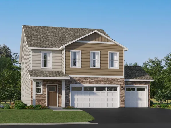 18341 Gladiator Dr, Lakeville, MN 55068