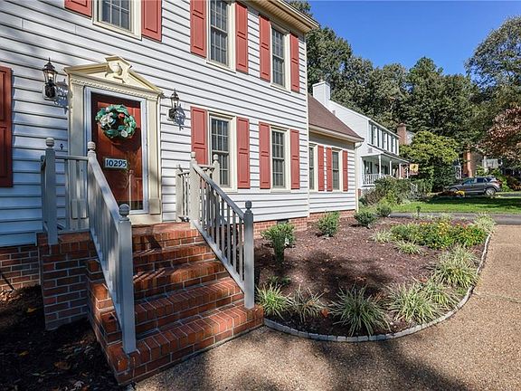 2nd image of 10295 Aynhoe Ct