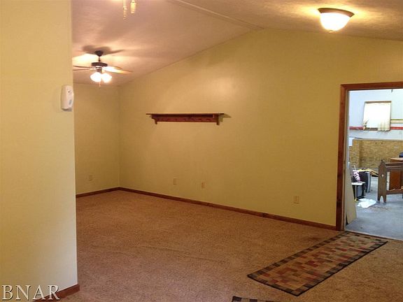 3rd image of 507 E Newton St