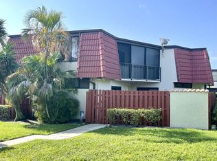 3764 Victoria Dr, West Palm Beach, FL 33406