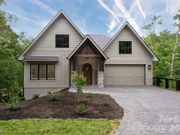 58 Blackgum Ct, Hendersonville, NC 28739