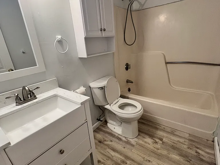 4 Bridgeview Cir #29 — Photo 5
