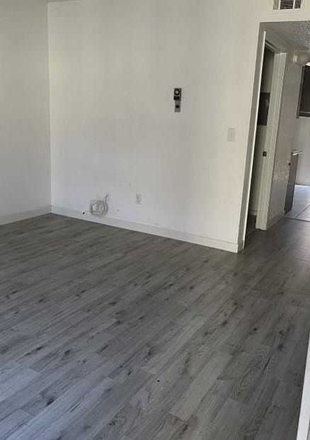 1st image of 235 N Western Ave APT 5