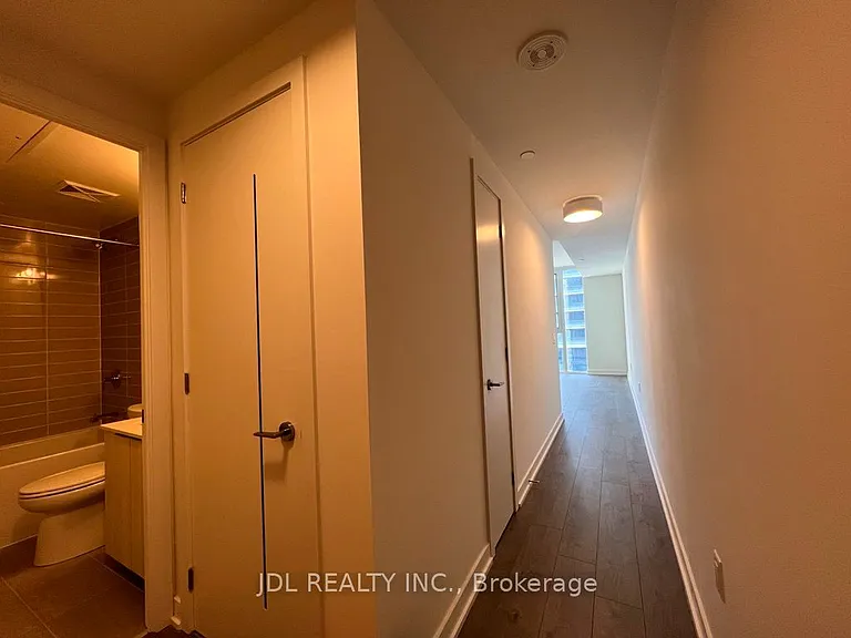 357 King St W #2804 — Photo 3