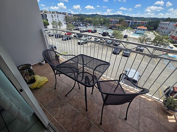 5th image of Cond Veredas Del Rio APT 306A