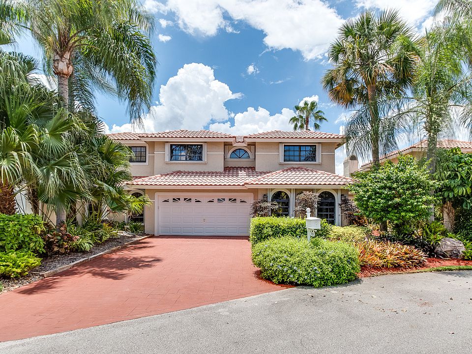 1st image of 759 Villa Portofino Cir