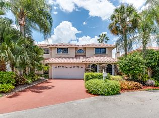 759 Villa Portofino Cir, Deerfield Beach, FL 33442