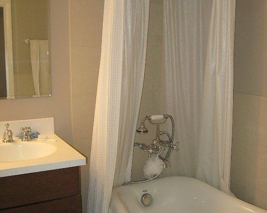 Master Bath-Dual Sinks