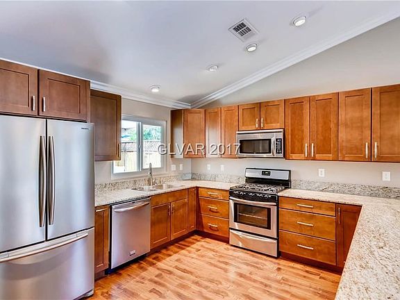 2nd image of 7932 Thorne Pine Ave