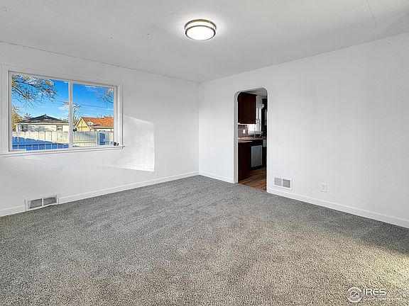 4th image of 430 N 7th Ave