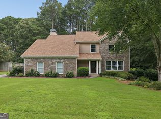 2388 Radbury Ln, Snellville, GA 30078