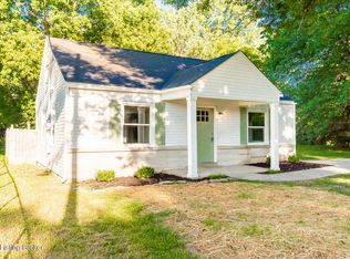 8204 Nash Rd, Louisville, KY 40214