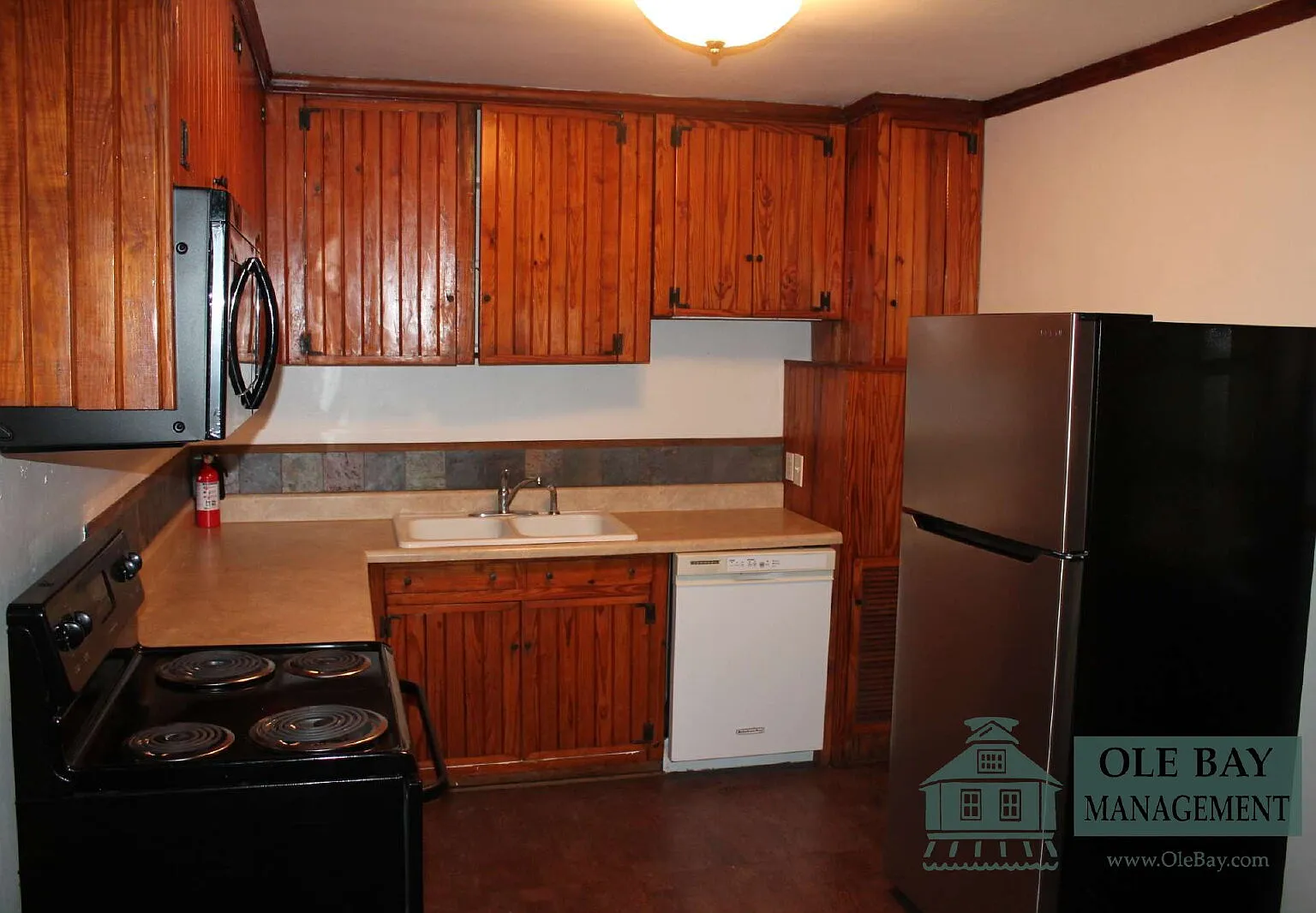 3 bed, 2.0 bath, $1,600 — Photo 4