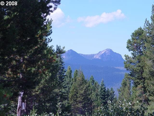 2nd image of 13 Clear Spring Way
