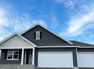 1215 Legacy Pointe Blvd, Joliet, IL 60431