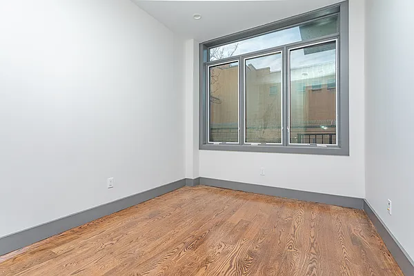 Rented by Brooklyn Group | media 6