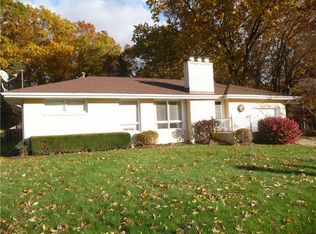 407 Indiana Ave, Farrell, PA 16121